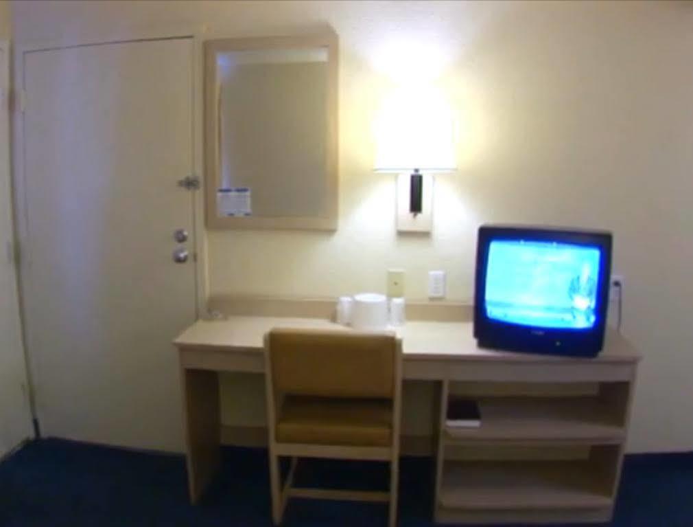 Motel 6-Bakersfield, Ca - Airport Exteriér fotografie