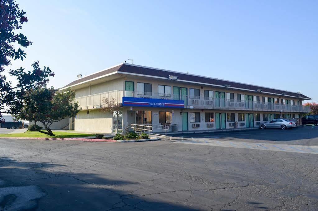 Motel 6-Bakersfield, Ca - Airport Exteriér fotografie