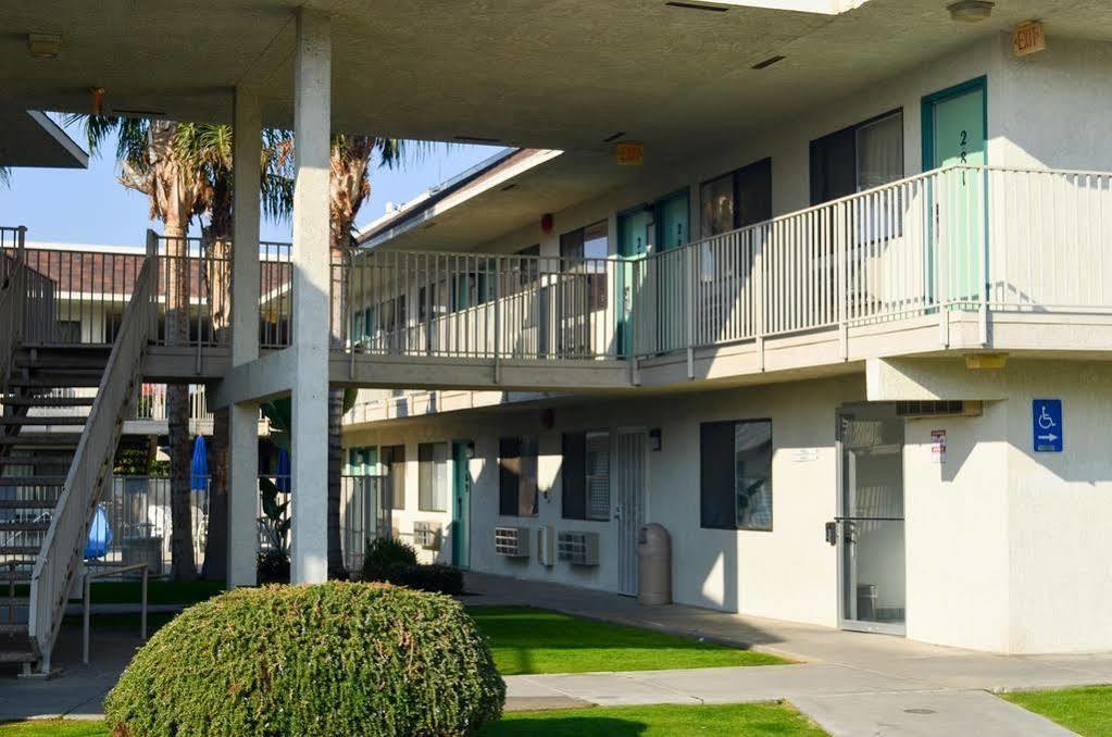 Motel 6-Bakersfield, Ca - Airport Exteriér fotografie